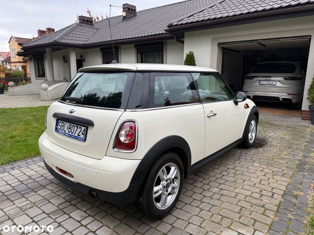 MINI ONE Standard - 10