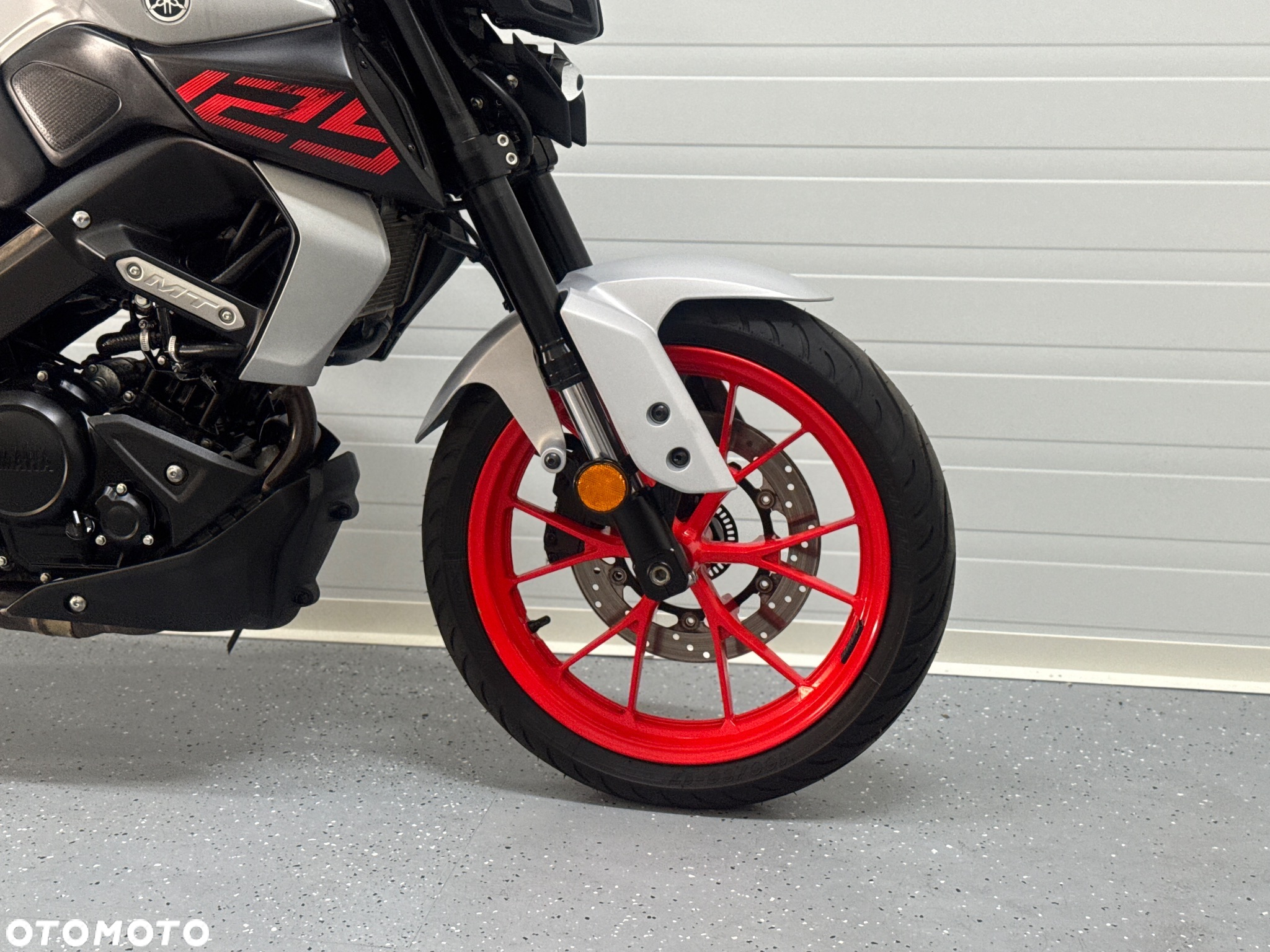 Yamaha MT - 7