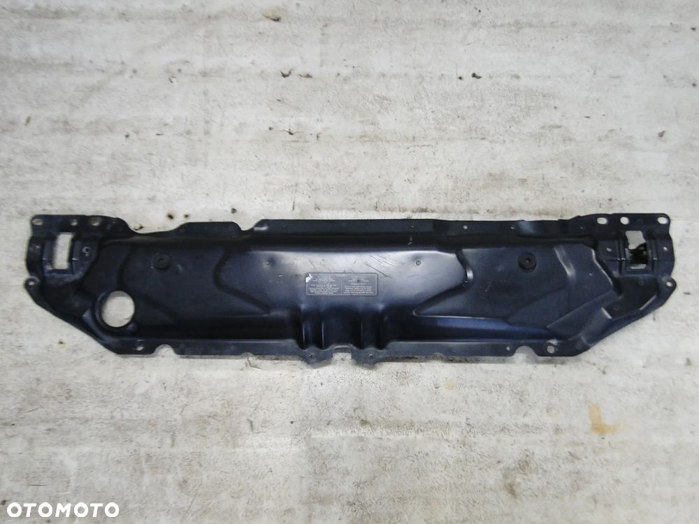 BMW 5 E60 E61 PAS PRZEDNI GÓRNY WZMOCNIENIE ZAMEK EUROPA - 1