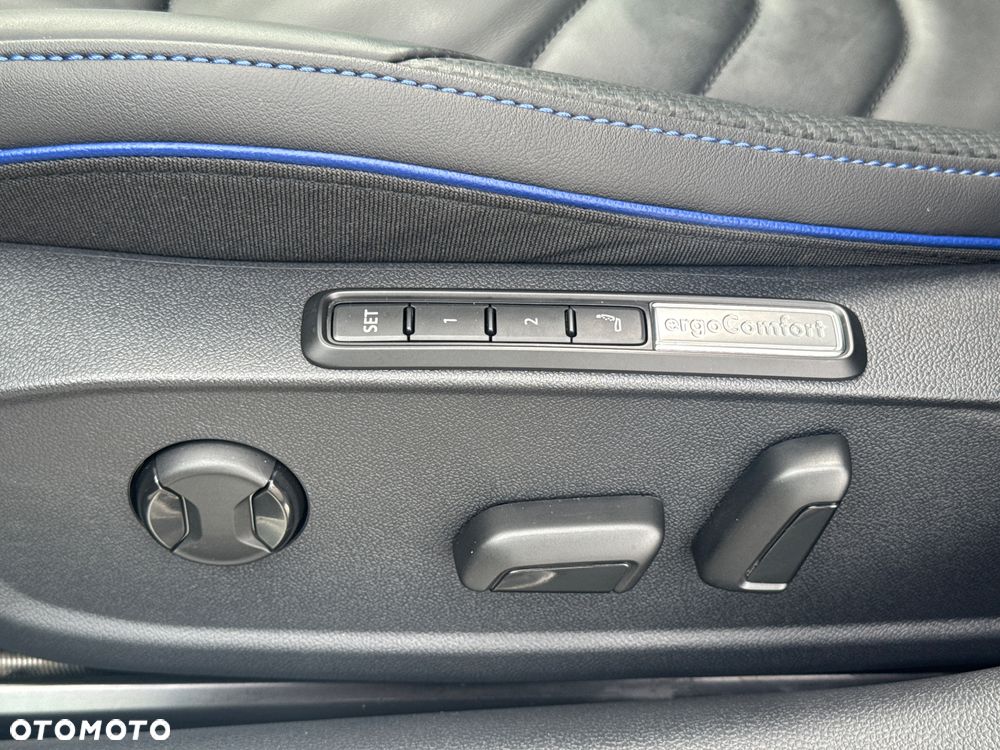 Volkswagen Arteon 2.0 TSI 4Motion R DSG - 18