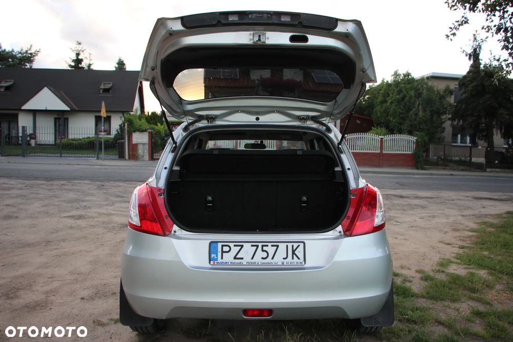 Suzuki Swift - 15