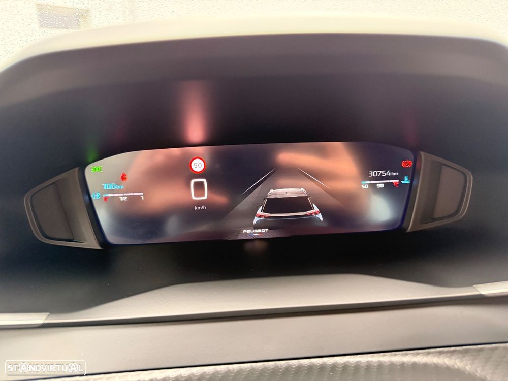 Peugeot 2008 1.2 PureTech Allure - 9