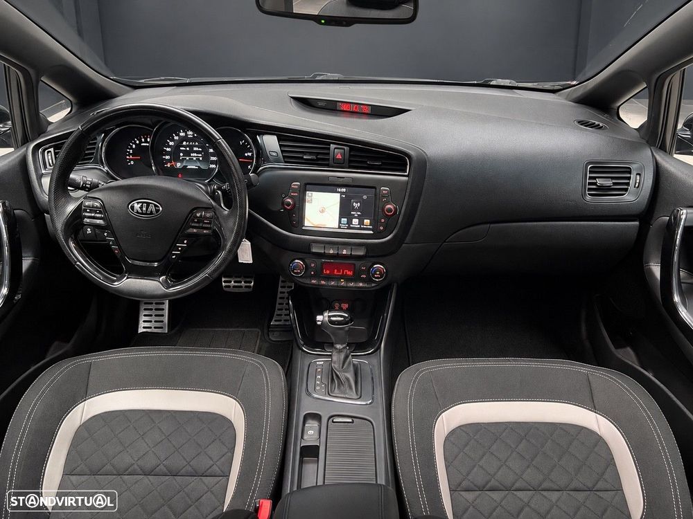 Kia Ceed SW 1.6 CRDi GT Line 7DCT - 12