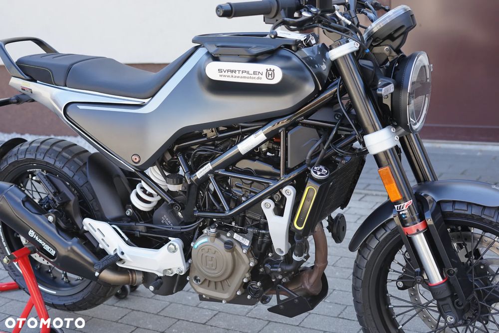 Husqvarna Svartpilen - 13
