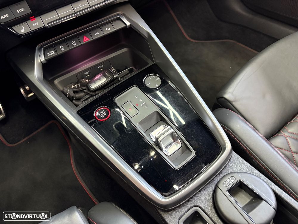 Audi S3 Sportback TFSI Quattro S tronic edition one - 13