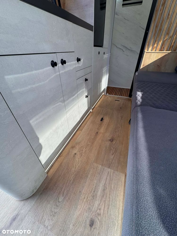 Globe-Traveller Falcon 2XS - 25