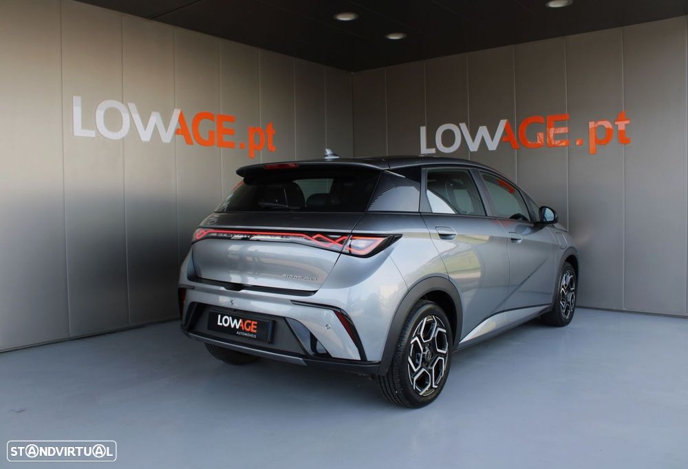 BYD Dolphin 60.4 kWh Comfort - 33