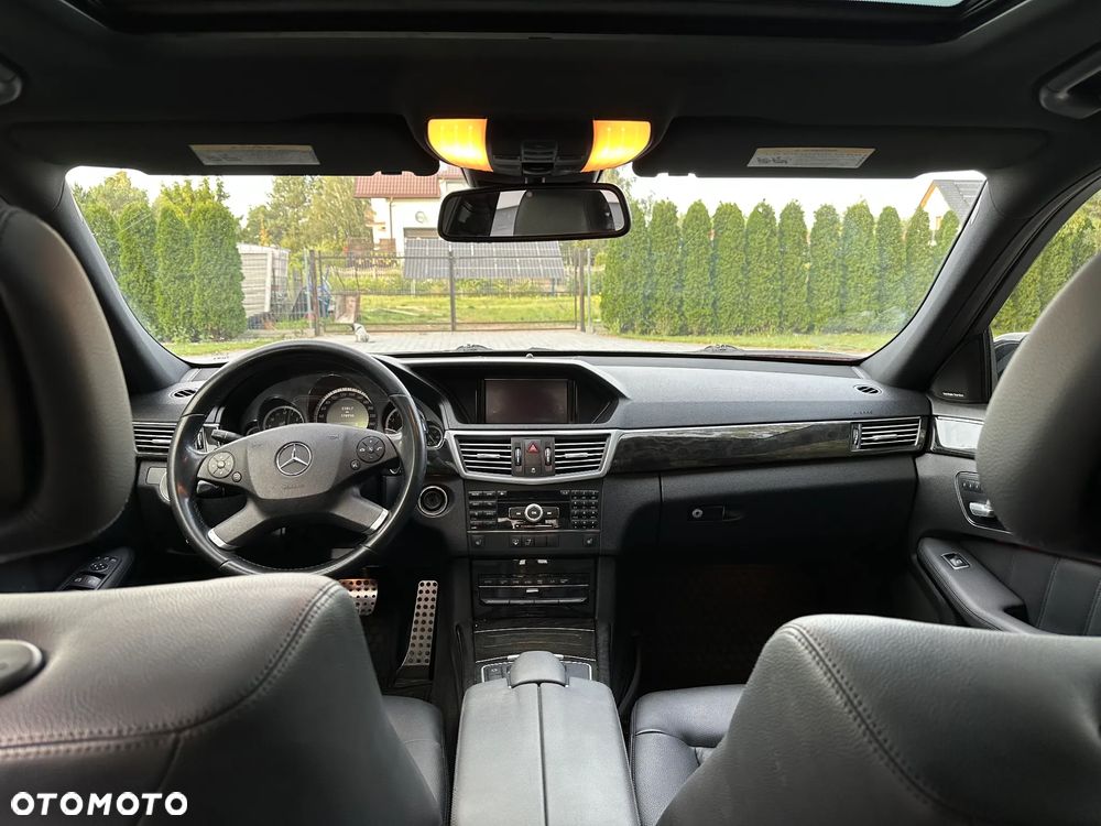 Mercedes-Benz Klasa E 350 4Matic 7G-TRONIC Avantgarde - 13