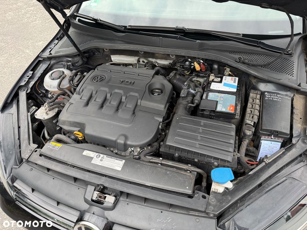 Volkswagen Golf 1.6 TDI SCR DSG Join - 26