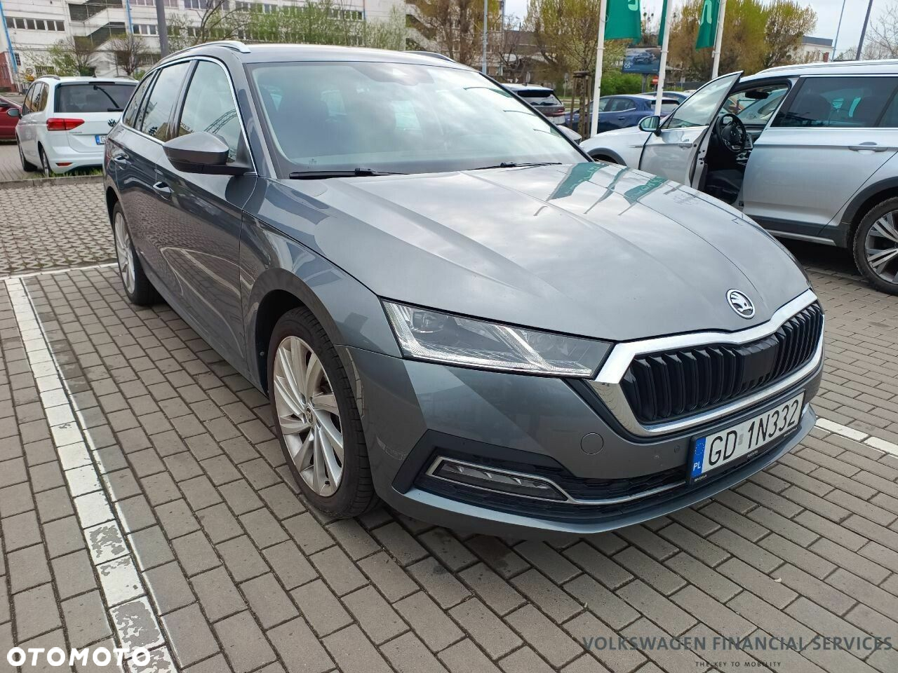 Skoda Octavia 1.4 TSI Plug-In Hybrid Style DSG - 2