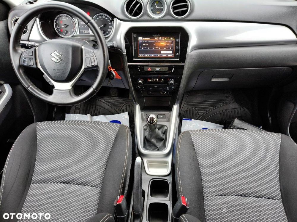 Suzuki Vitara 1.6 (4x2) Comfort+ - 18