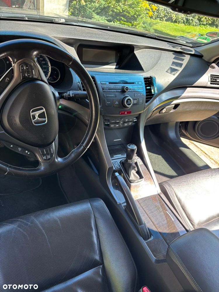 Honda Accord 2.0 Executive - 7
