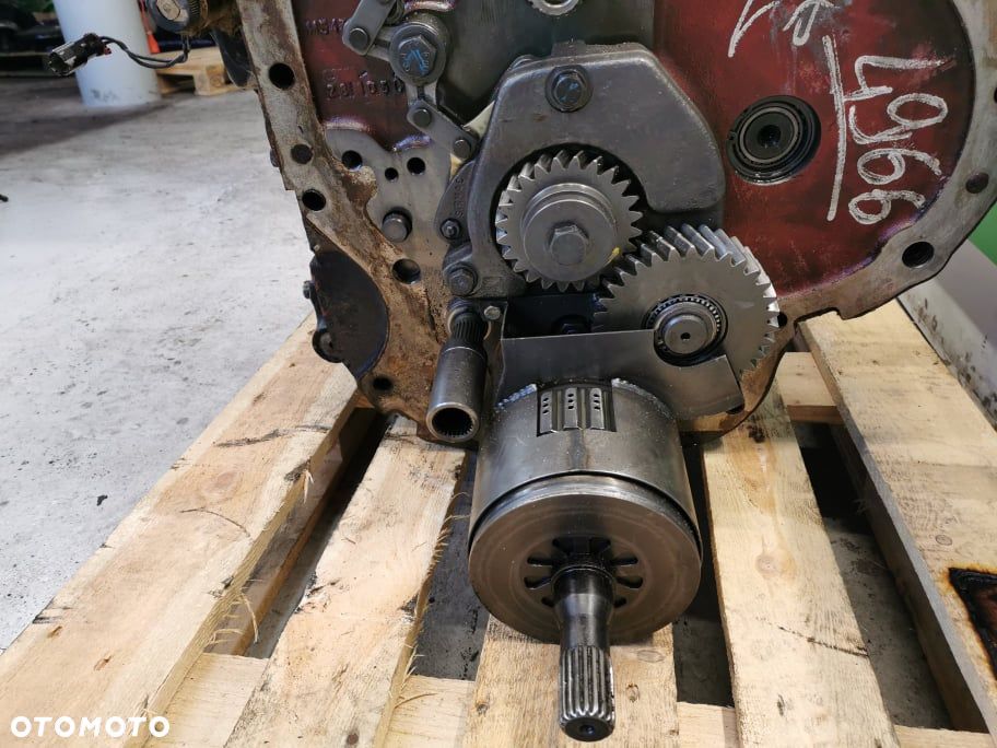 Skrzynia biegów Case MX 120 - 6