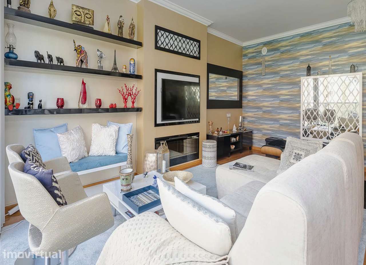 Apartamento T2 com varanda e garagem em Lisboa - Grande imagem: 3/18