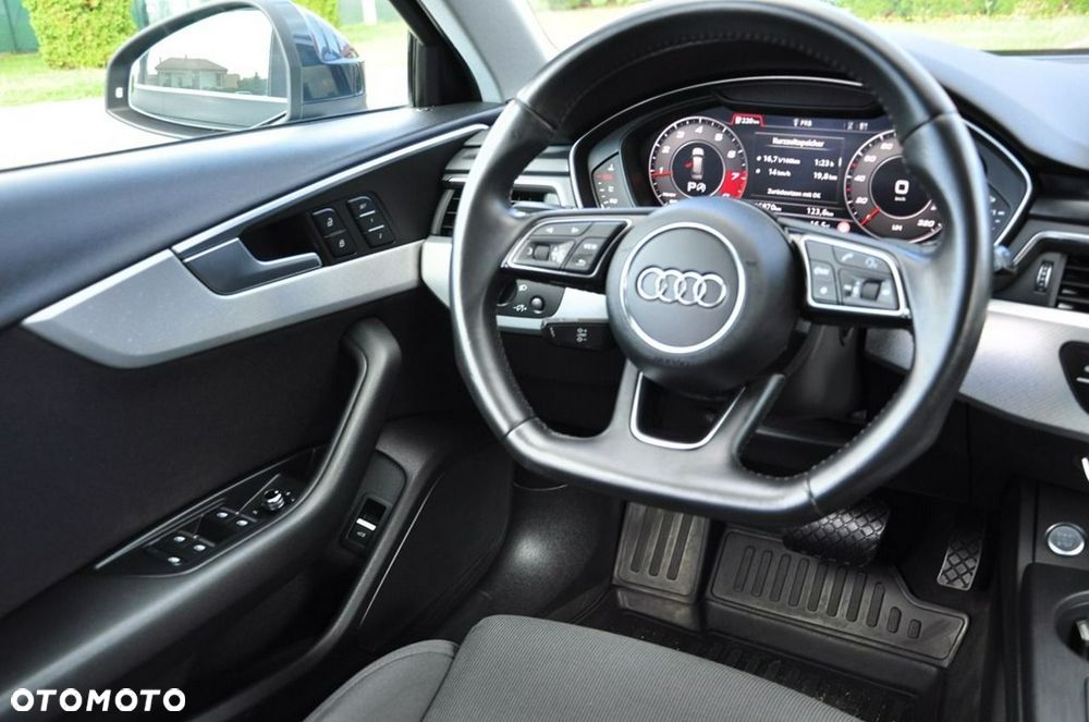 Audi A4 Avant - 32