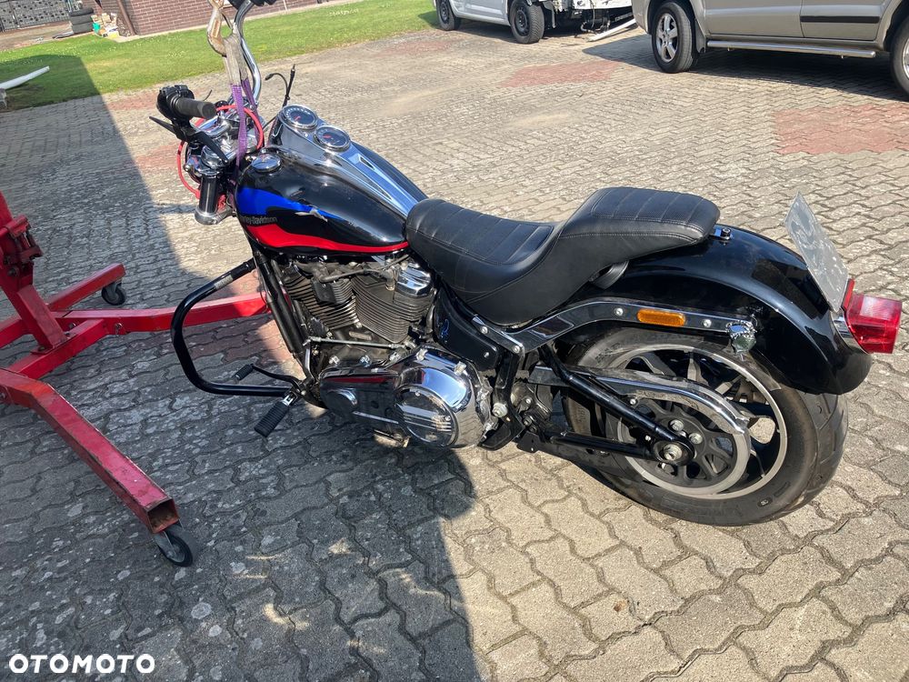 Harley-Davidson Softail Low Rider - 1