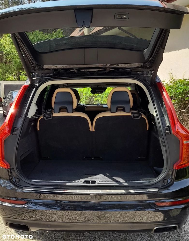 Volvo XC 90 T6 AWD Momentum 7os - 32