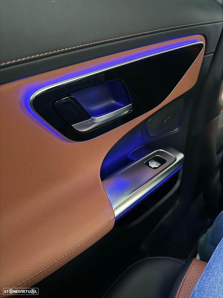 Mercedes-Benz C 300 d AMG Line - 25