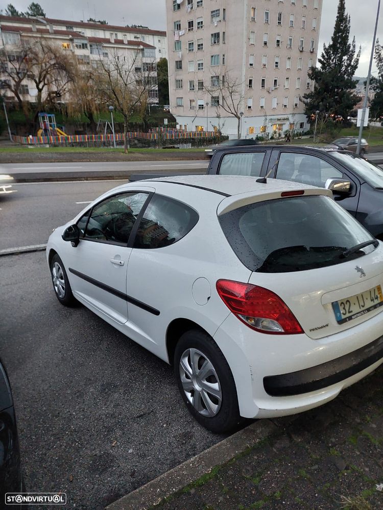 Peugeot 207 1.6 HDi Sport - 3
