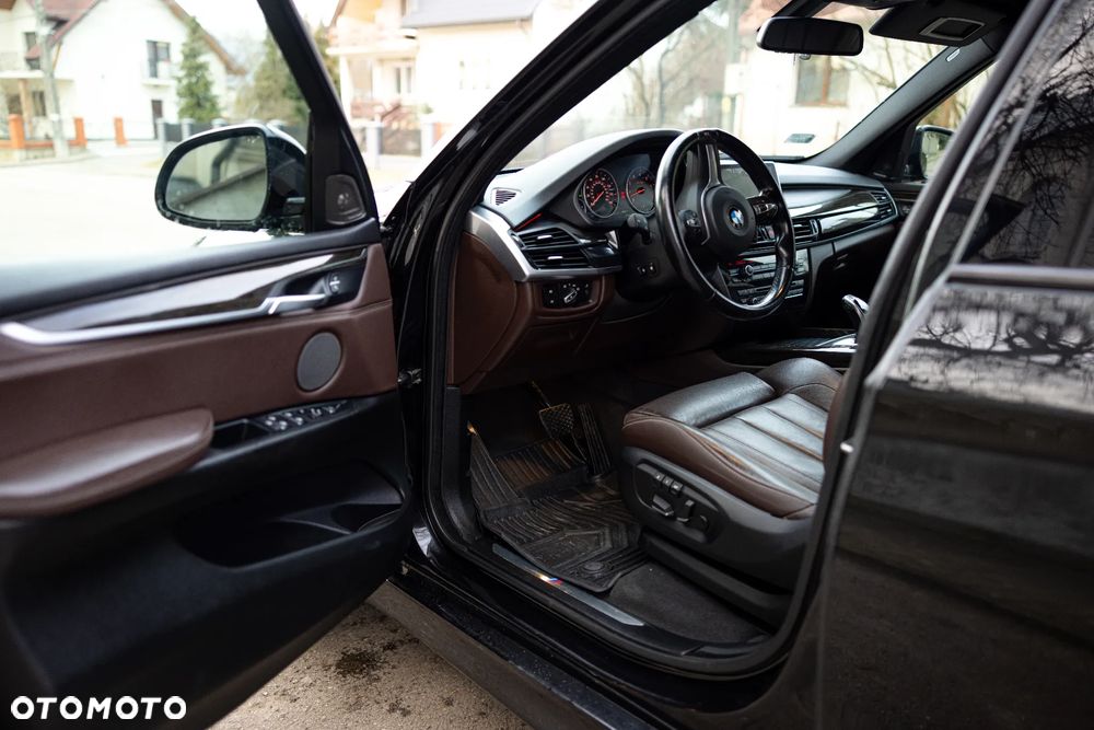 BMW X5 xDrive35i - 15