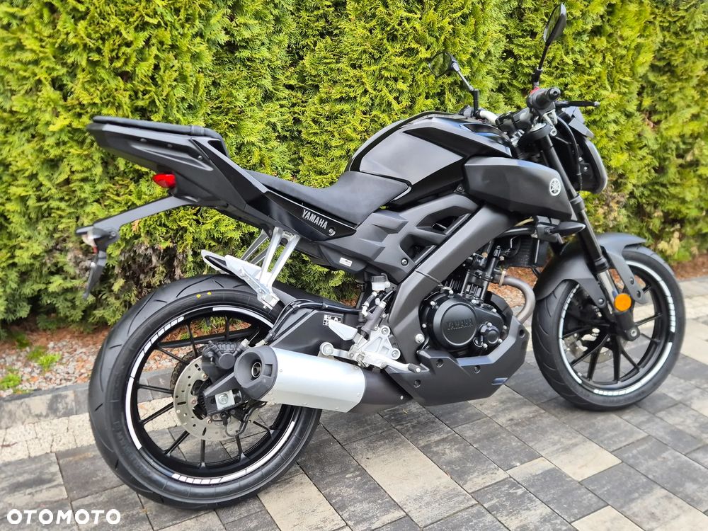 Yamaha MT - 4