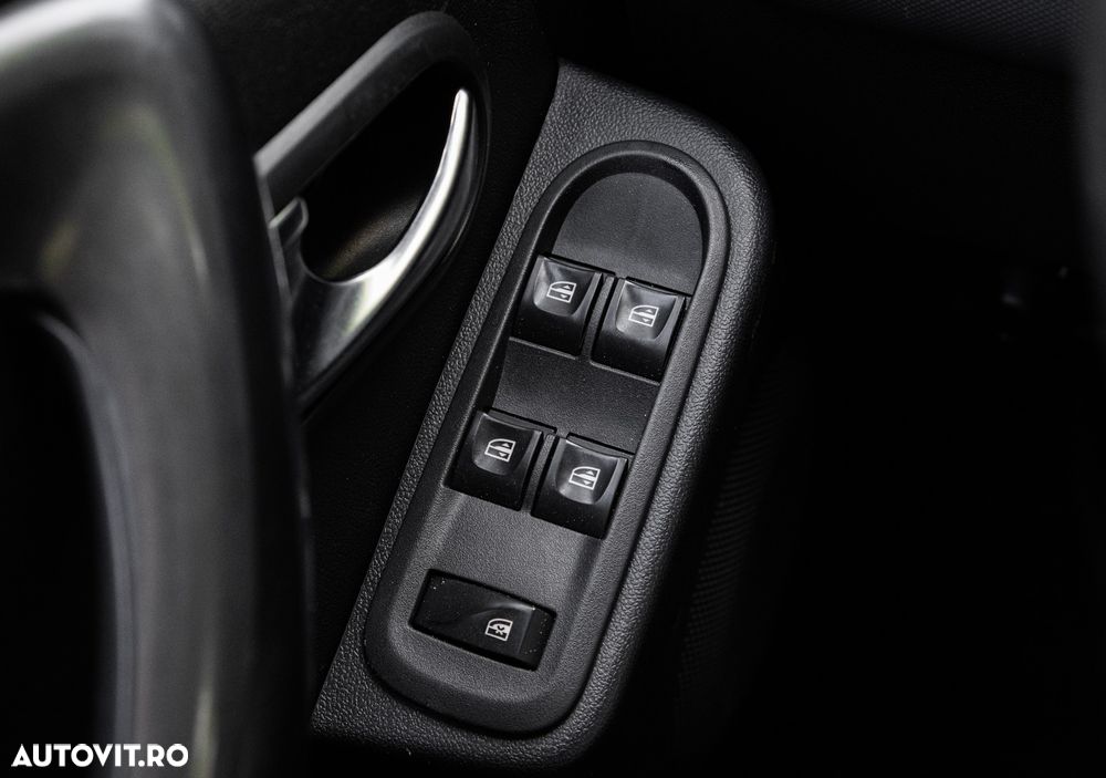Dacia Duster 1.5 dCi 4WD Prestige jante 16" - 15