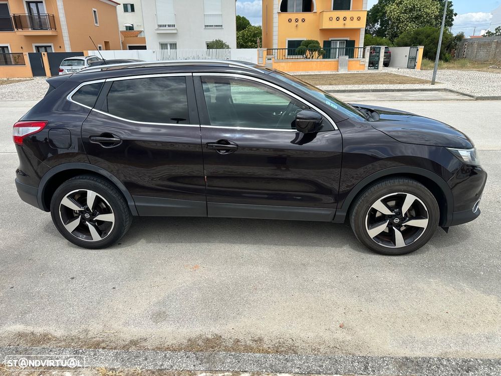 Nissan Qashqai 1.5 dCi N-Connecta 18 RS+PS - 2