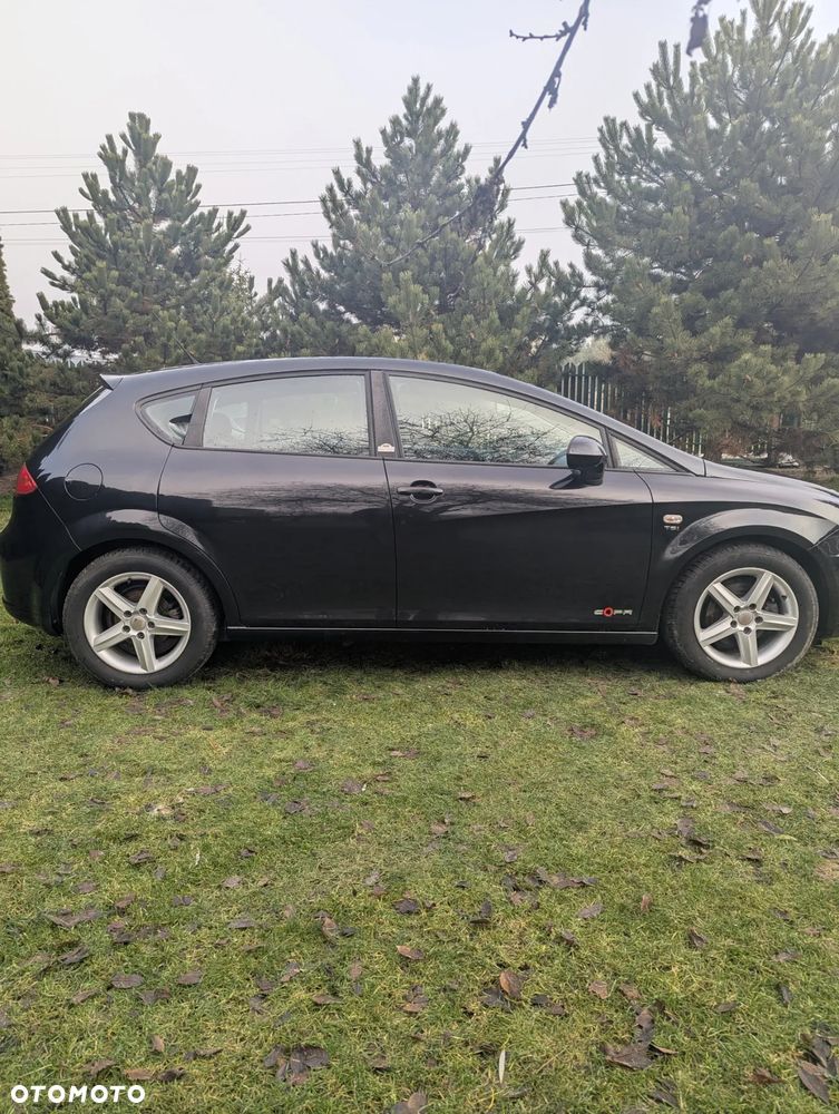 Seat Leon 1.2 TSI Ecomotive Reference Copa - 2