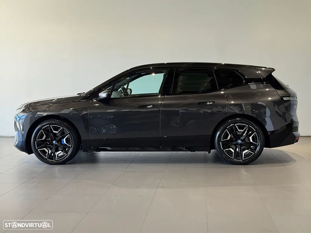 BMW iX xDrive 50 Pack Desportivo - 3