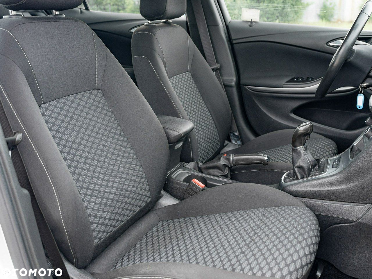 Opel Astra V 1.6 CDTI Enjoy S&S - 33