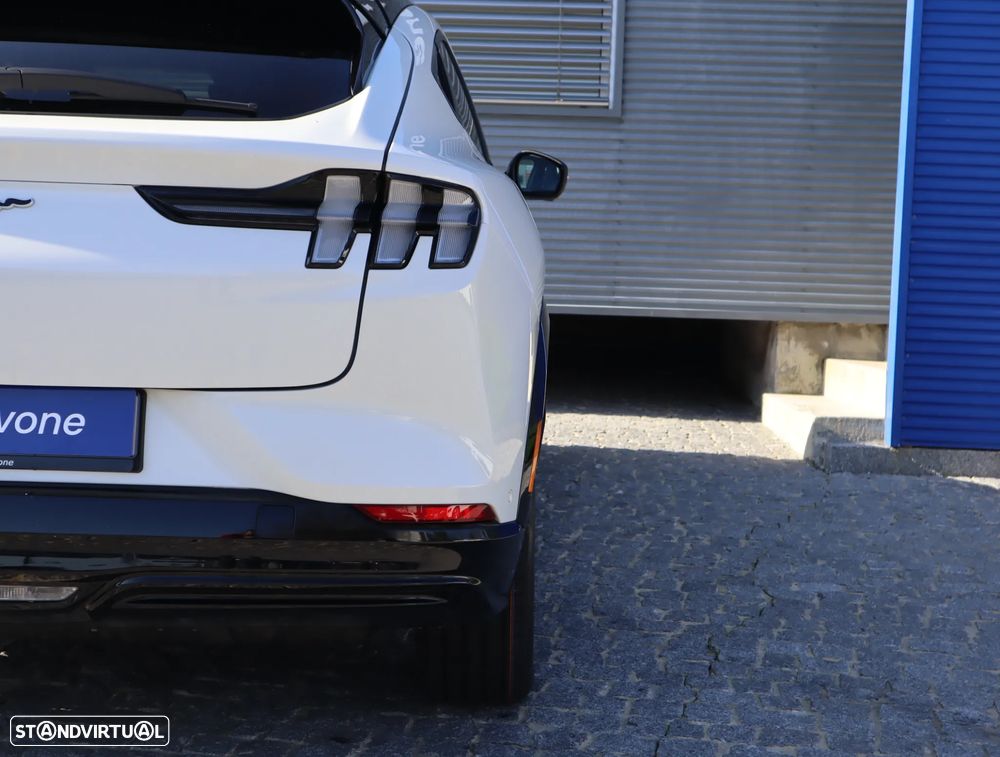 Ford Mustang Mach-E 98.7 kWh Premium - 14