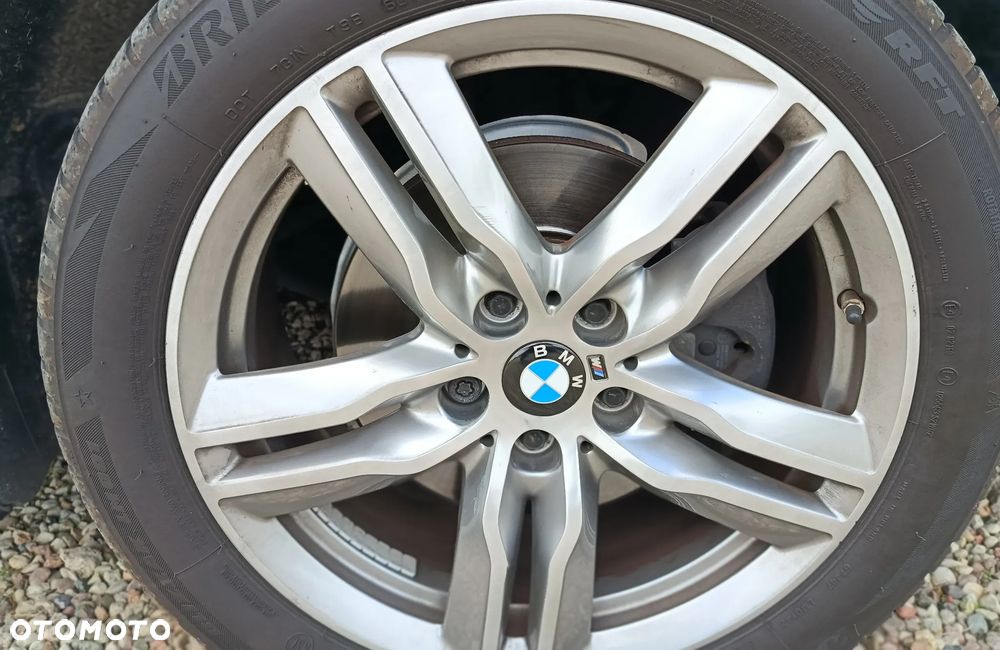 BMW X1 sDrive18i GPF Sport Line - 31