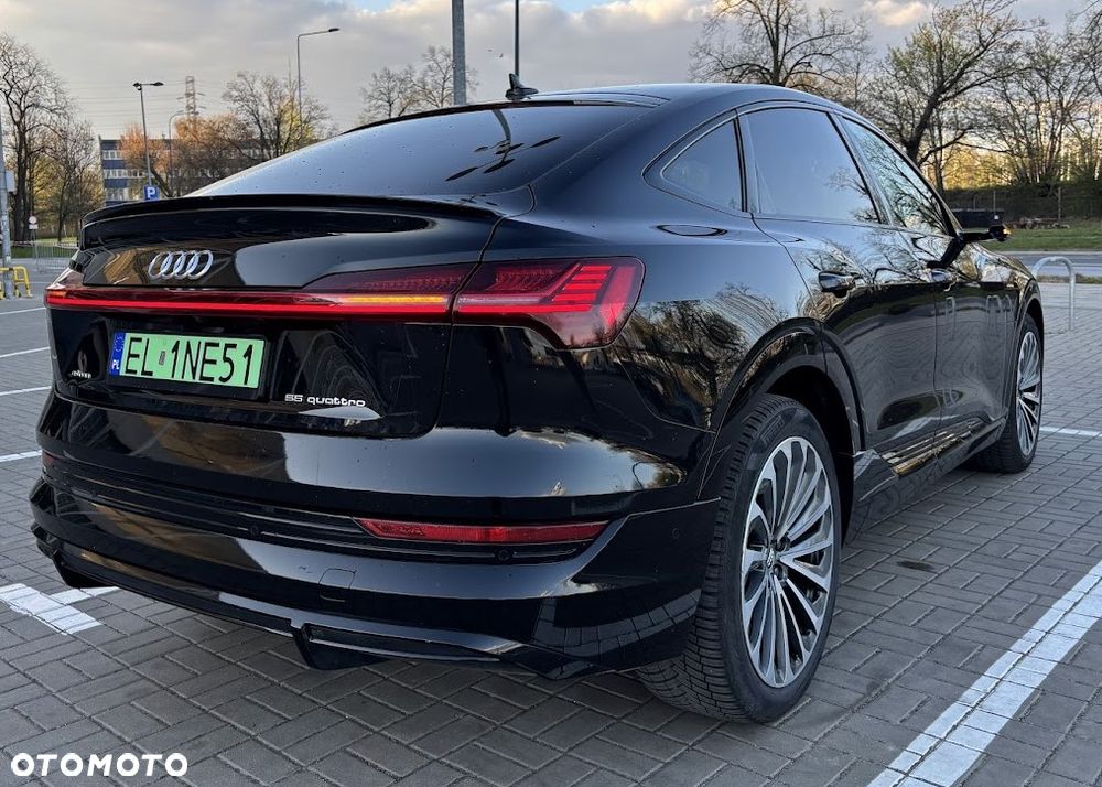 Audi e-tron 55 Quattro - 37