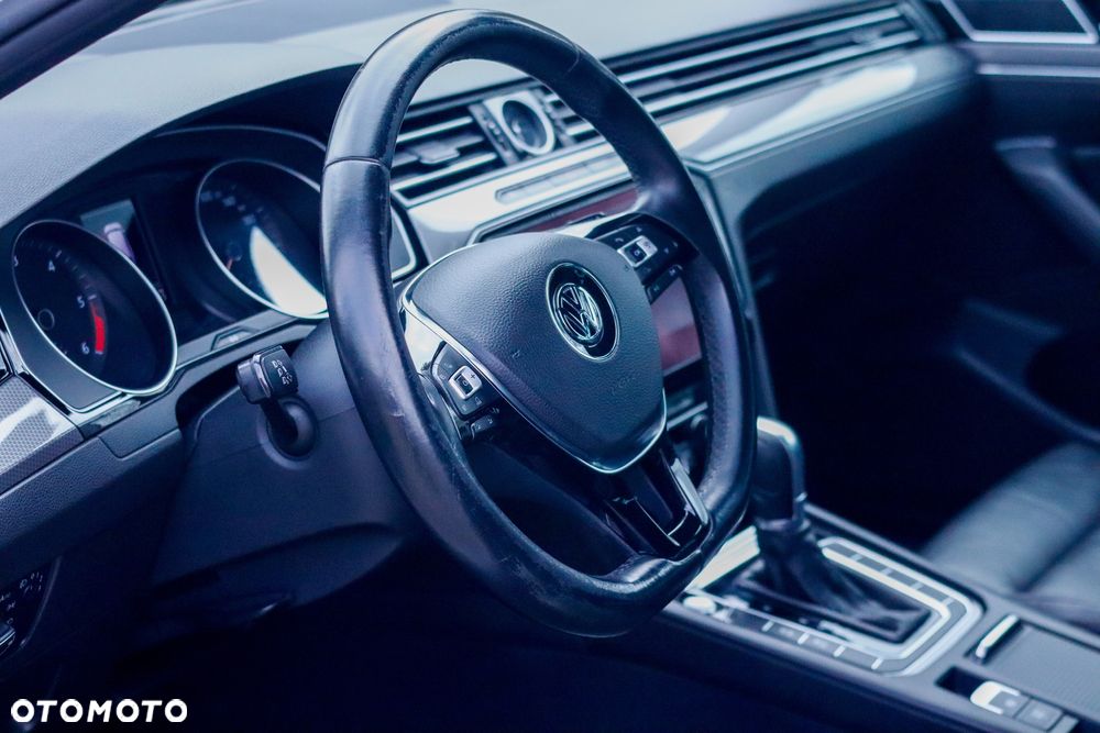 Volkswagen Passat 2.0 TDI BMT SCR Comfortline DSG7 - 11