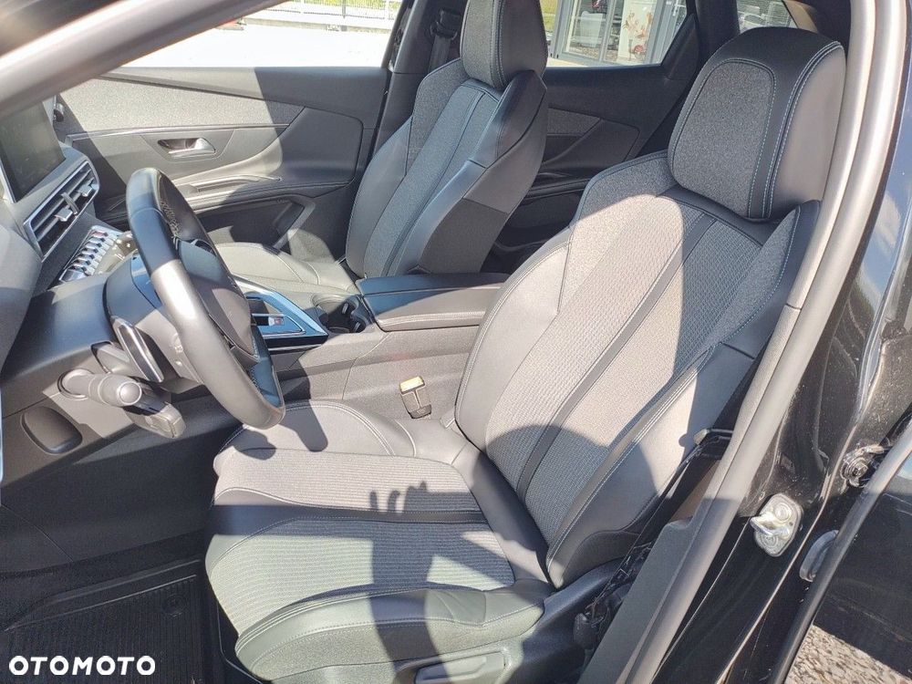Peugeot 3008 1.5 BlueHDi Allure Pack S&S EAT8 - 9