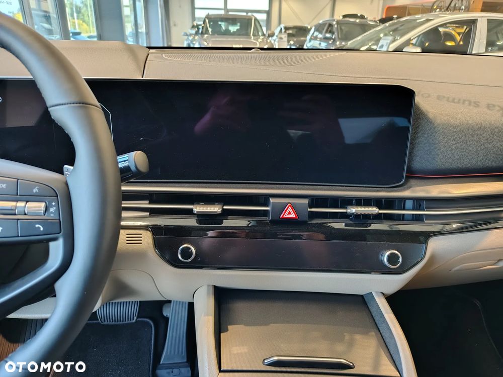 Kia Sportage - 16
