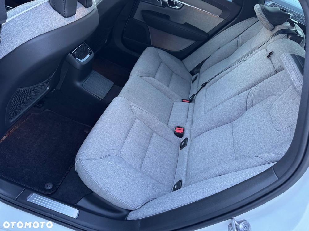 Volvo V90 T8 Twin Engine AWD Inscription - 25