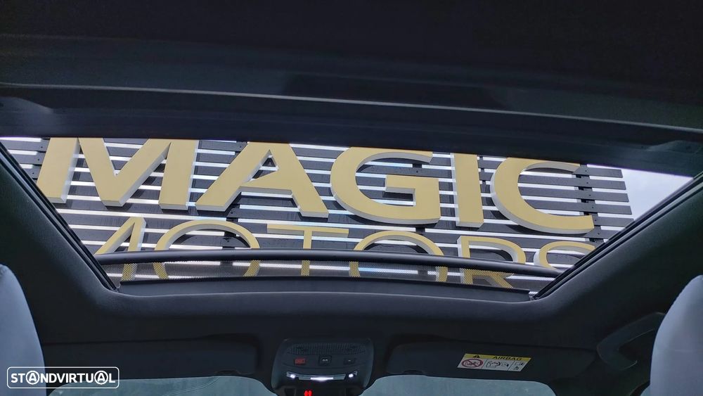 Peugeot e-2008 50 kWh GT Pack - 8