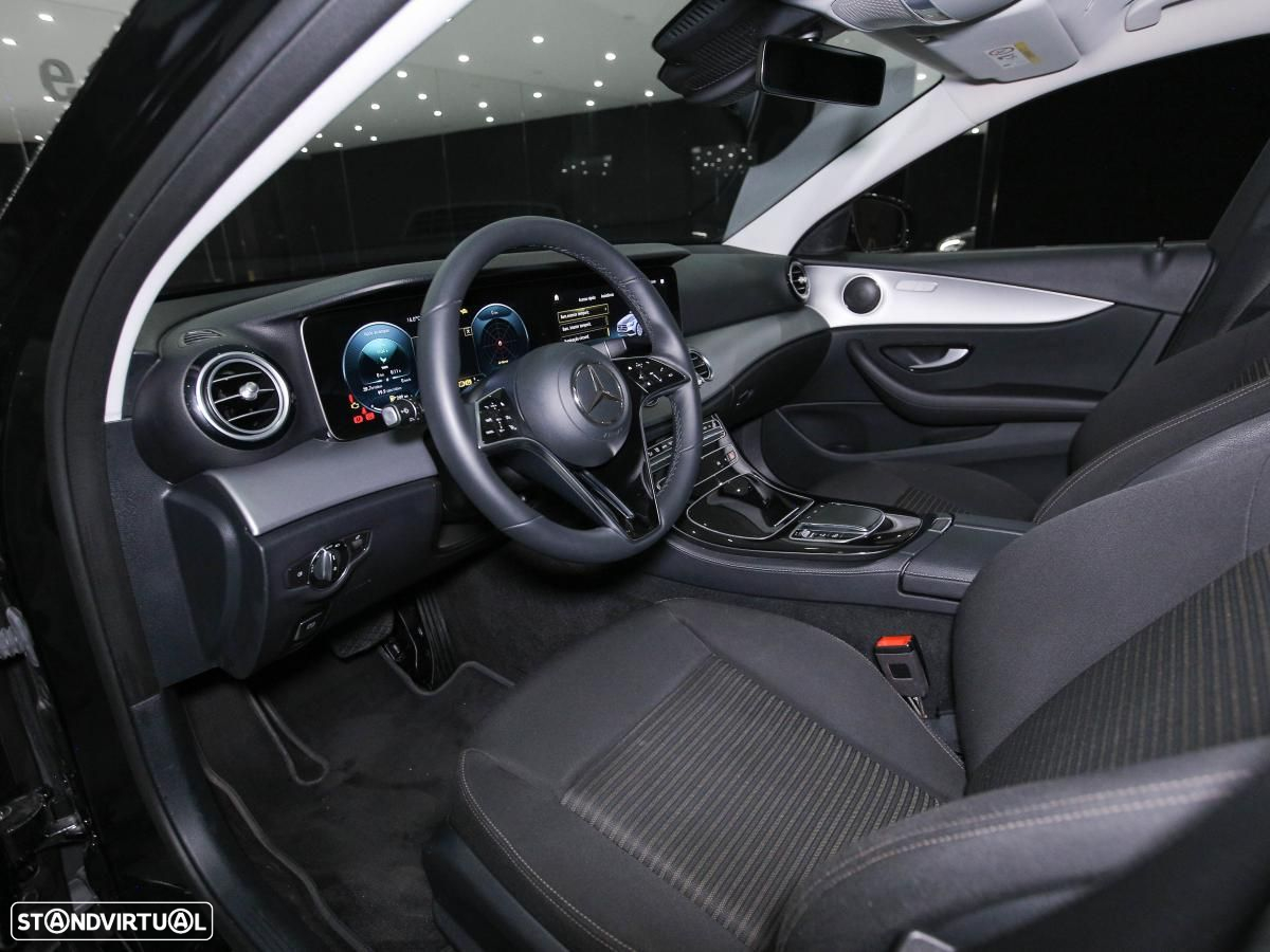 Mercedes-Benz E 300 de 4Matic T 9G-TRONIC Avantgarde - 6