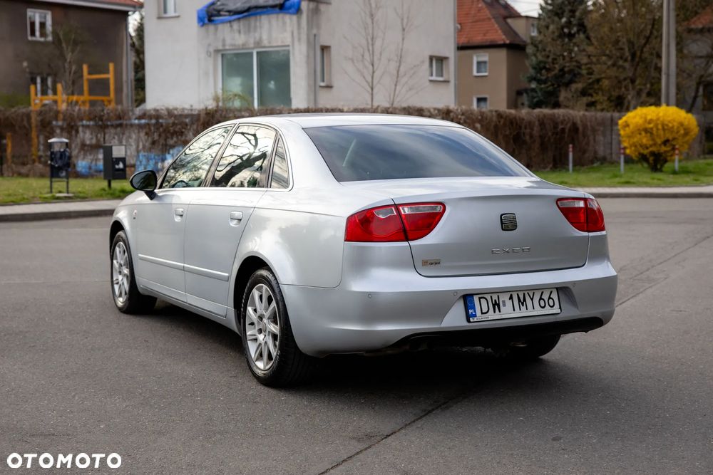 Seat Exeo 2.0 TDI DPF Style - 3