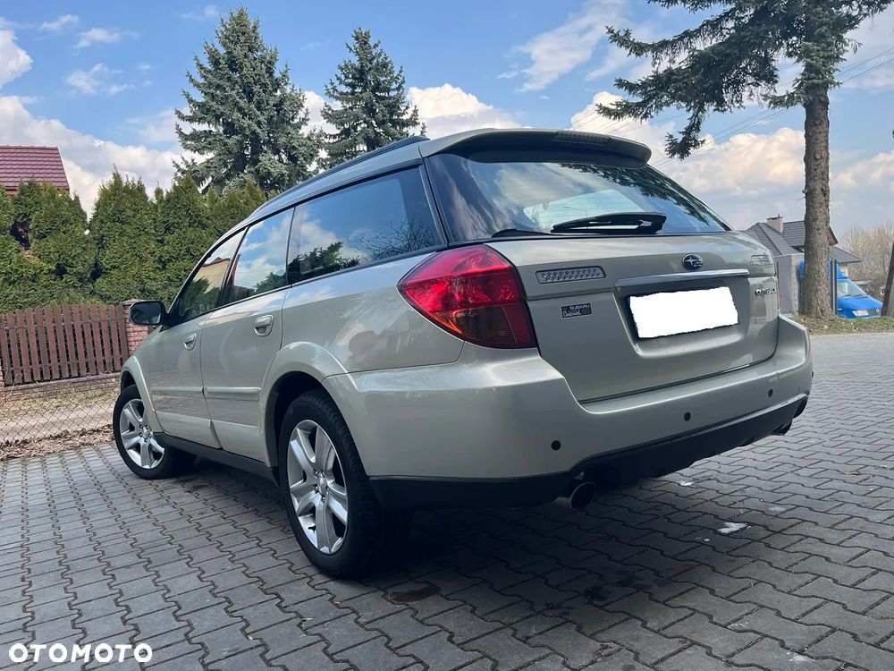 Subaru Outback - 4