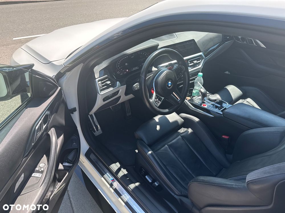 BMW M4 Competition - 17
