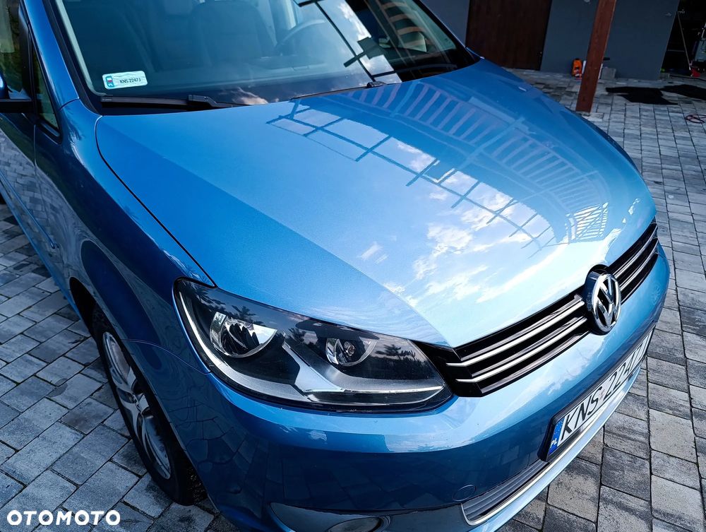 Volkswagen Touran 1.6 TDI DPF BlueMot Comfortline - 16