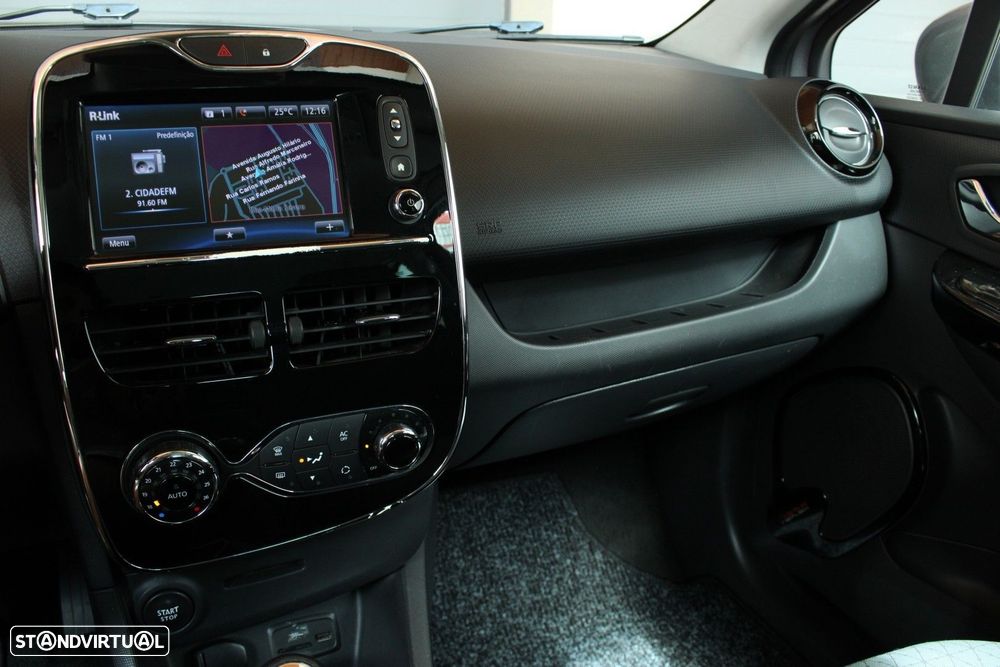 Renault Clio 1.5 dCi Dynamique S - 23