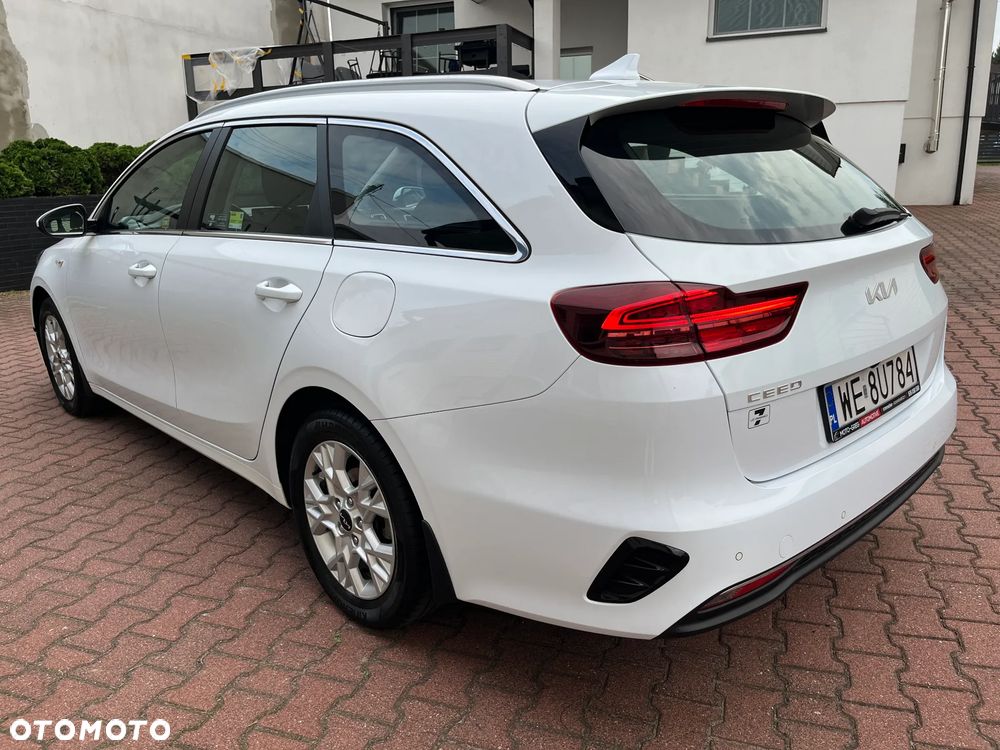 Kia Ceed 1.5 T-GDI M - 6