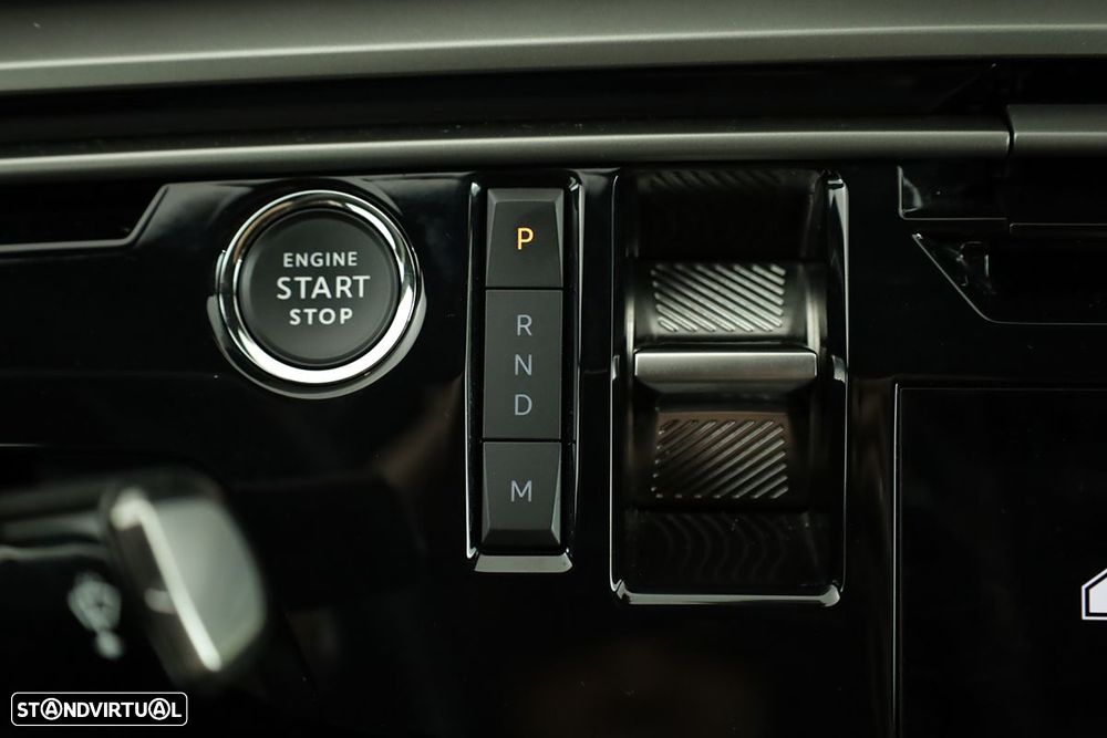 Peugeot 3008 1.2 Hybrid Allure e-DCS6 - 14