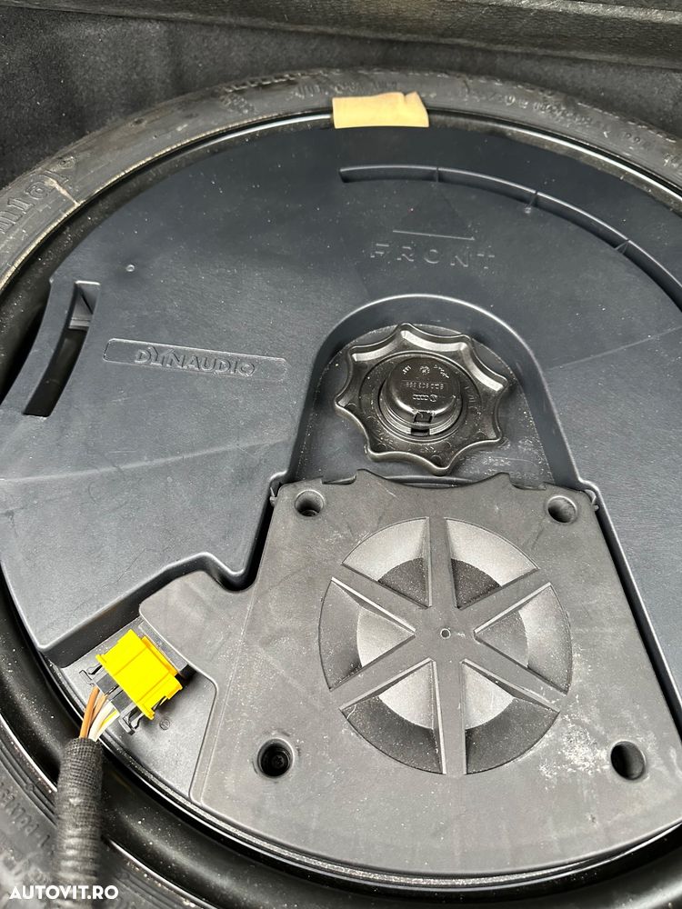 Volkswagen Golf - 27