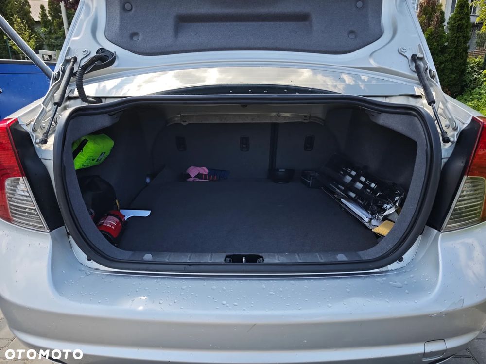 Volvo S40 2.4i - 15