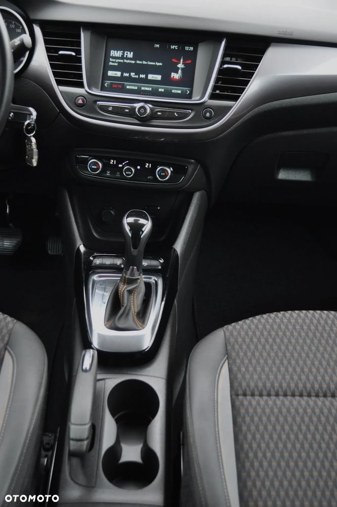 Opel Crossland X 1.2 Start/Stop Automatik Design Line - 17