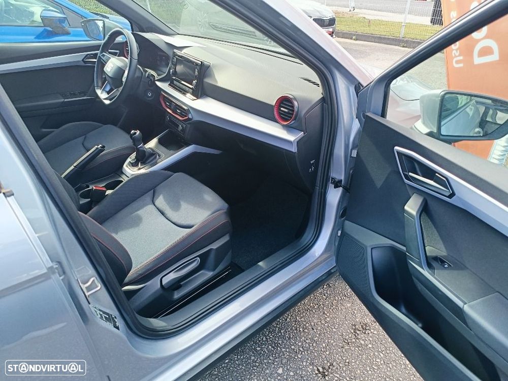 SEAT Arona 1.0 TSI FR - 11